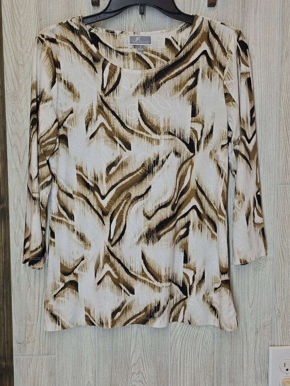 JM Collection White, Brown & Black Abstract Long-Sleeve Top